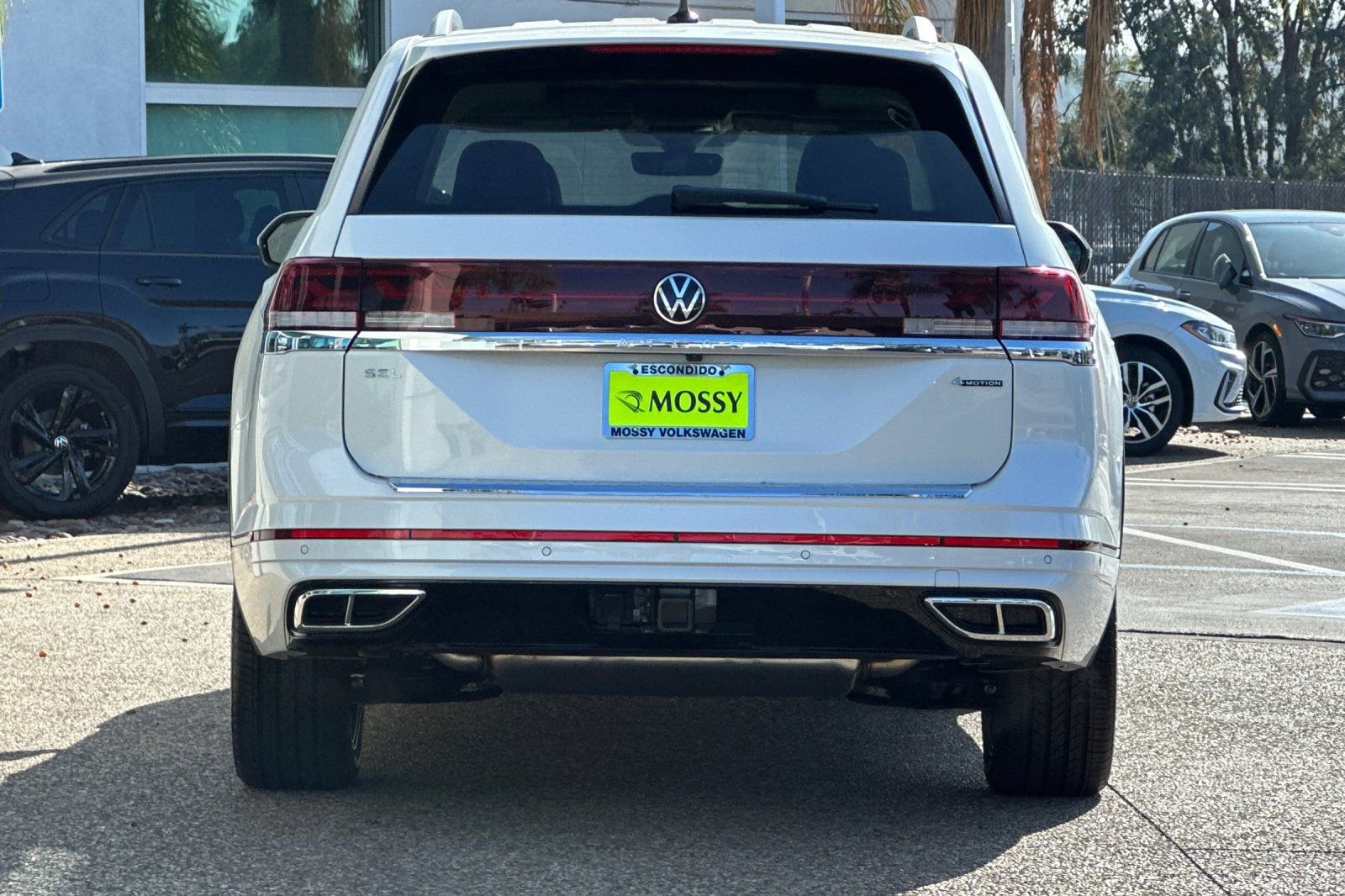 New 2026 Volkswagen Atlas SEL Premium R-Line image 5