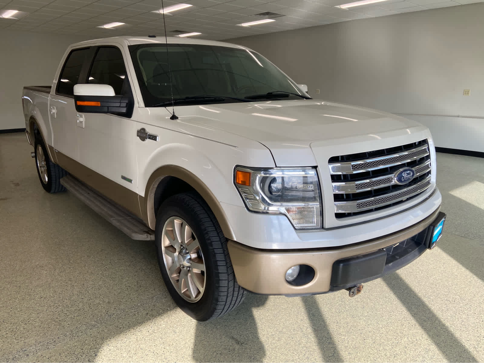 Used 2014 Ford F150 King Ranch w/ King Ranch Luxury Package RWD image 5