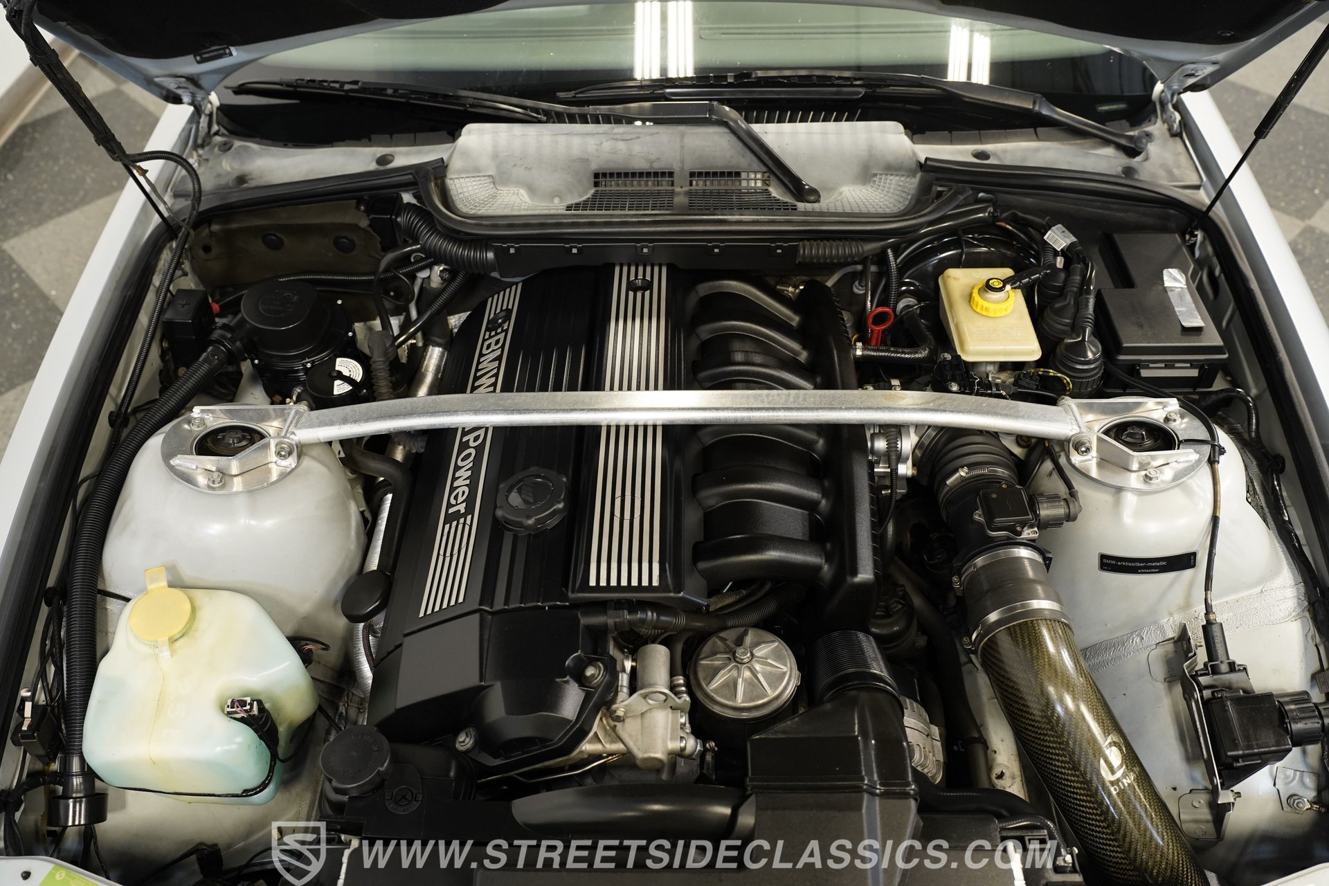 Used 1996 BMW M3 Coupe RWD image 4
