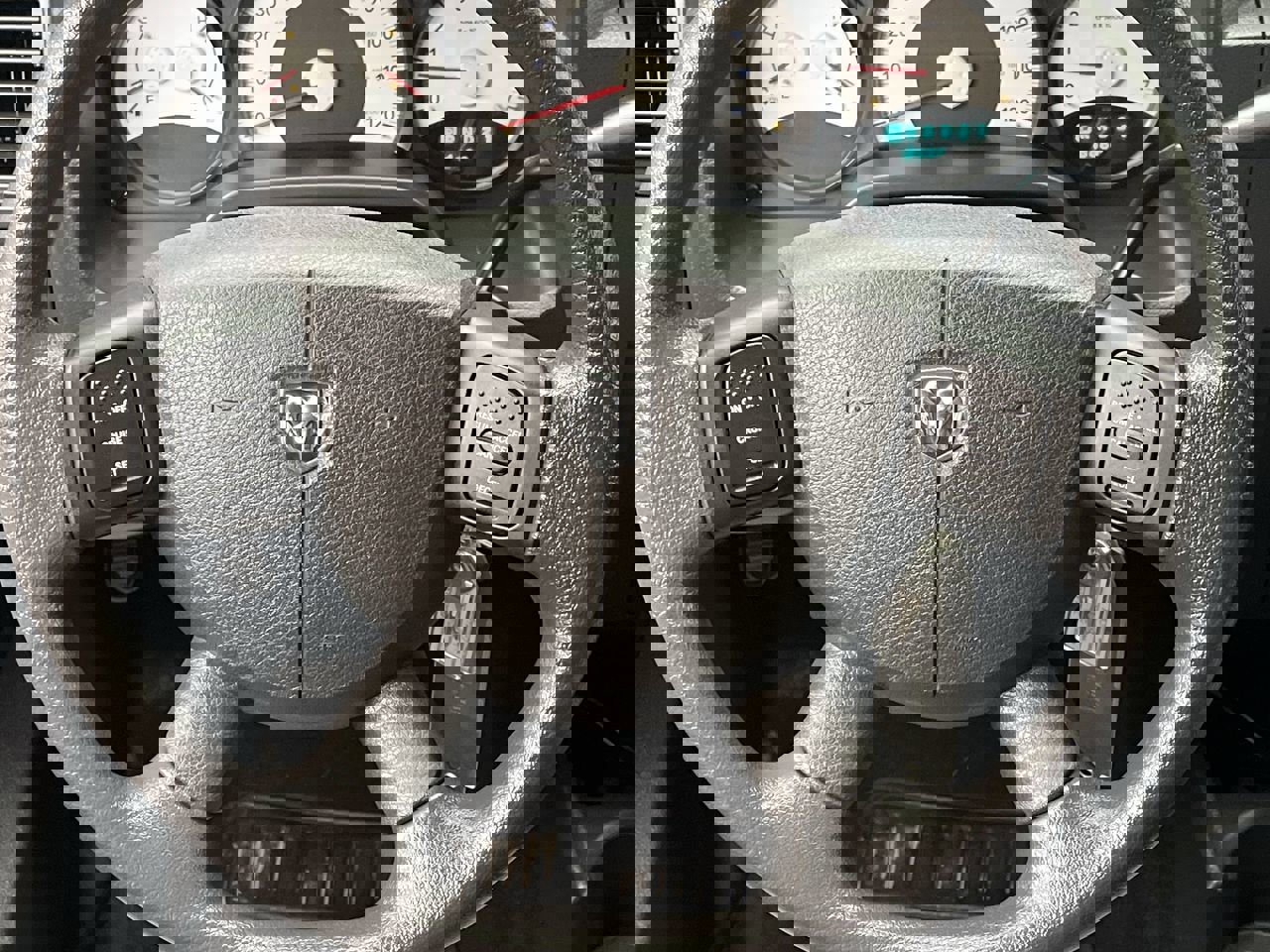 Used 2011 Dodge Dakota ST image 10