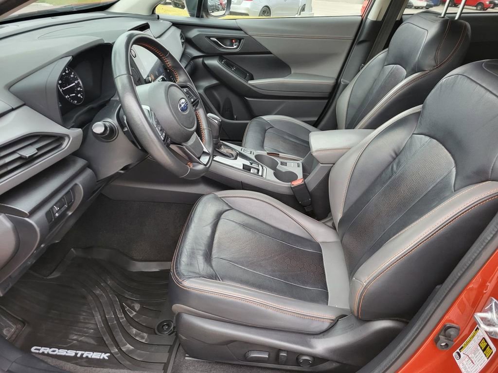 Certified 2024 Subaru Crosstrek 2.5i Limited w/ Crosstrek Mirror Package image 18