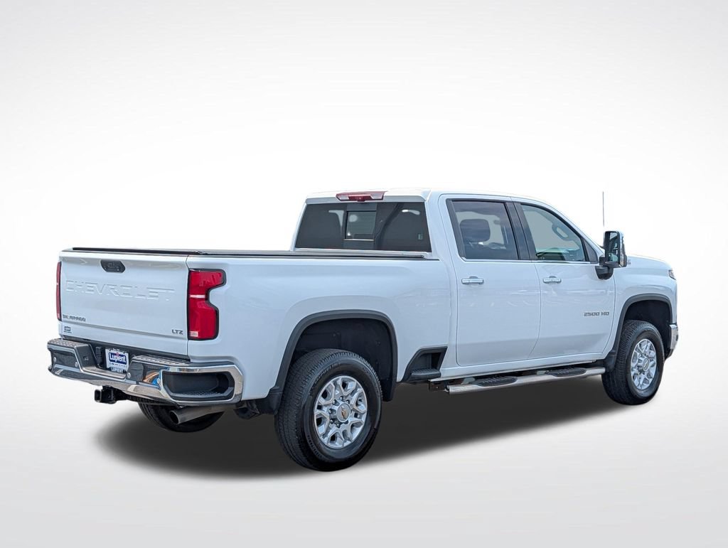 Used 2025 Chevrolet Silverado 2500 LTZ w/ LTZ Convenience Package AWD/4WD video 3