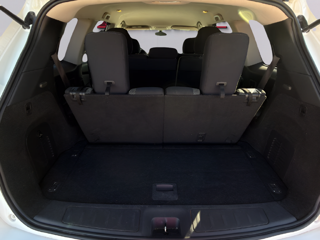 Used 2019 Nissan Pathfinder S FWD image 9