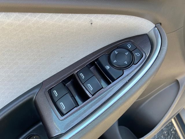 Used 2022 Chevrolet Malibu LT FWD image 17