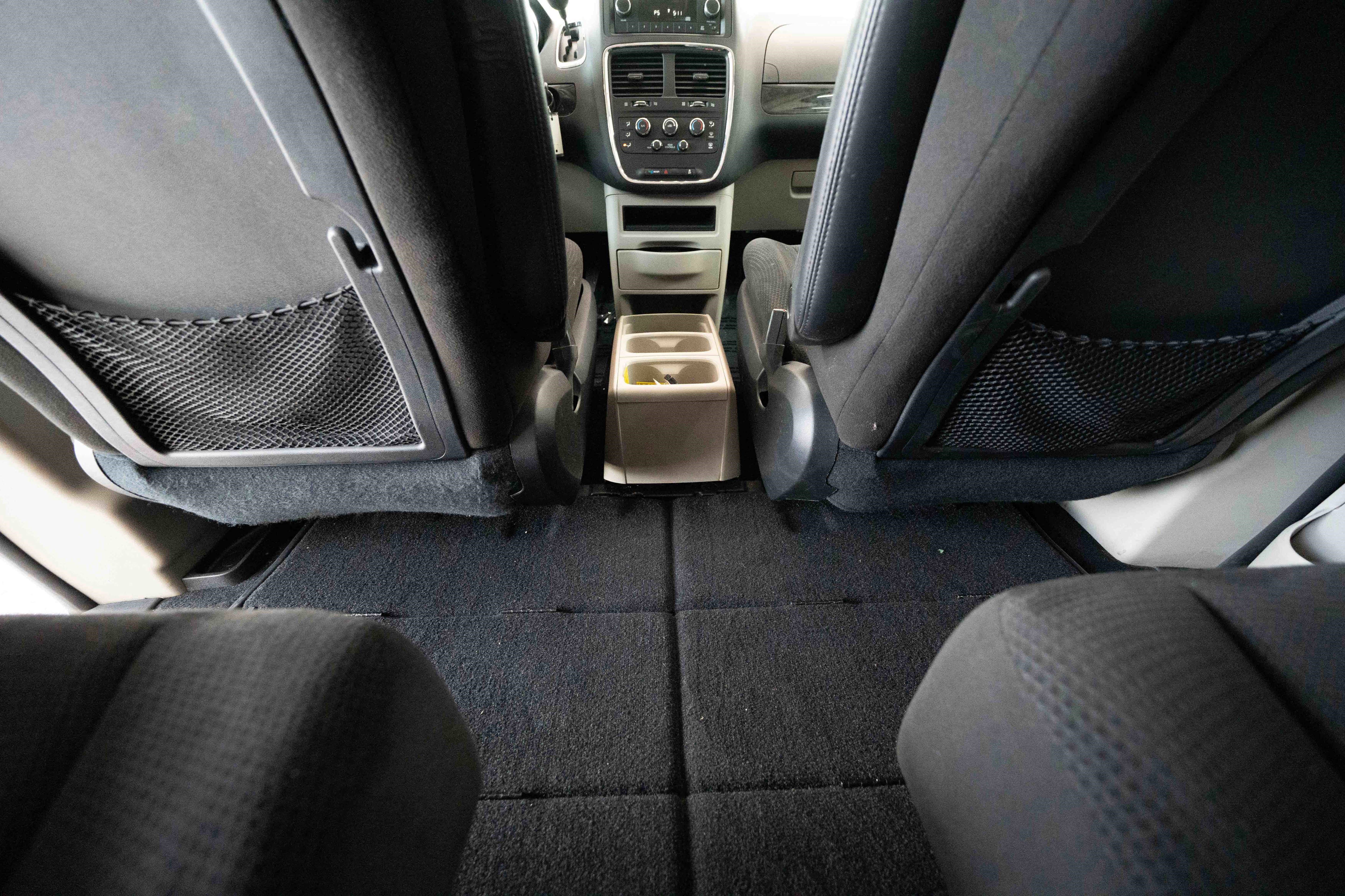 Used 2016 Dodge Grand Caravan SE w/ Quick Order Package 29E SE image 21