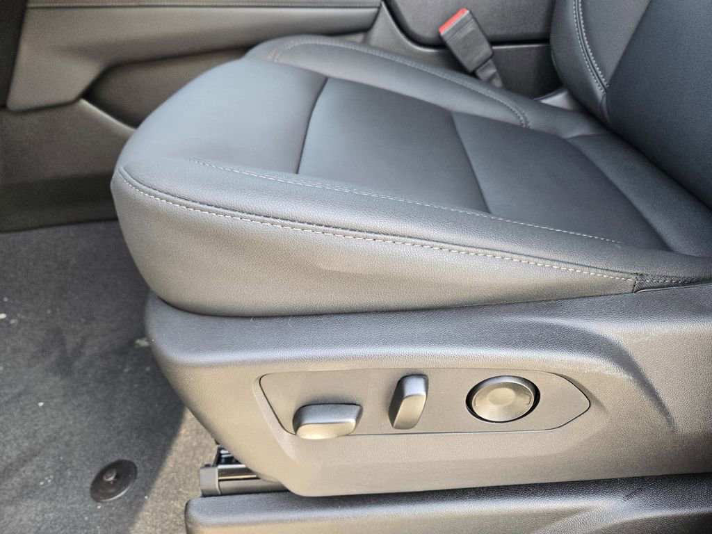 New 2026 Chevrolet Tahoe Z71 w/ Z71 Off-Road Package image 18