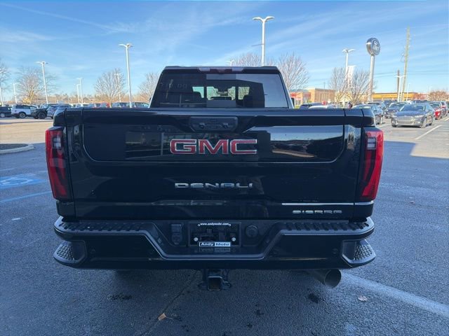 Used 2024 GMC Sierra 2500 Denali w/ Denali Reserve Package image 12
