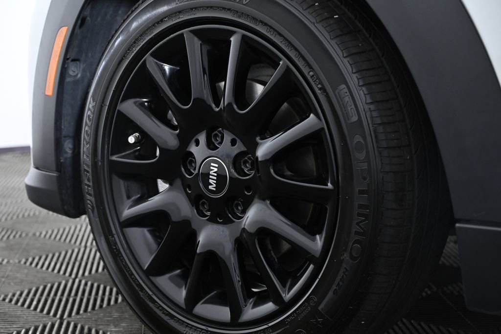 Used 2023 MINI Cooper Convertible image 39