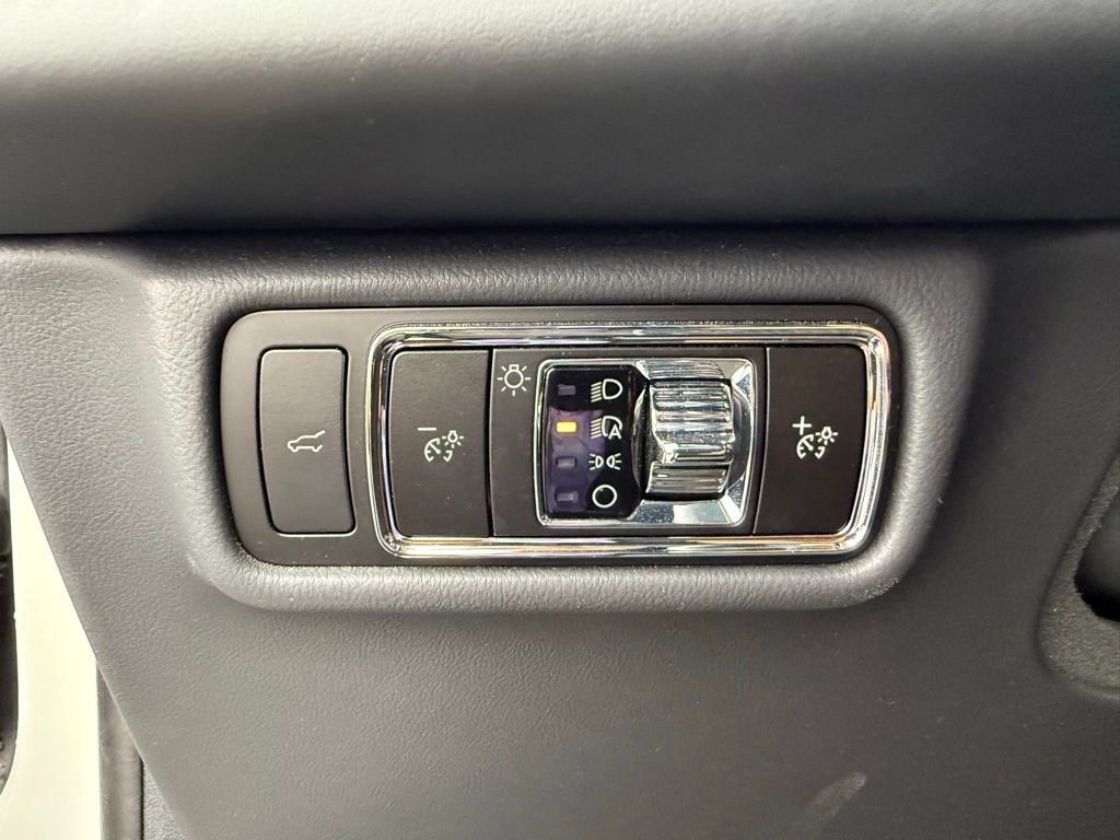 New 2025 Lincoln Aviator Black Label AWD/4WD image 34