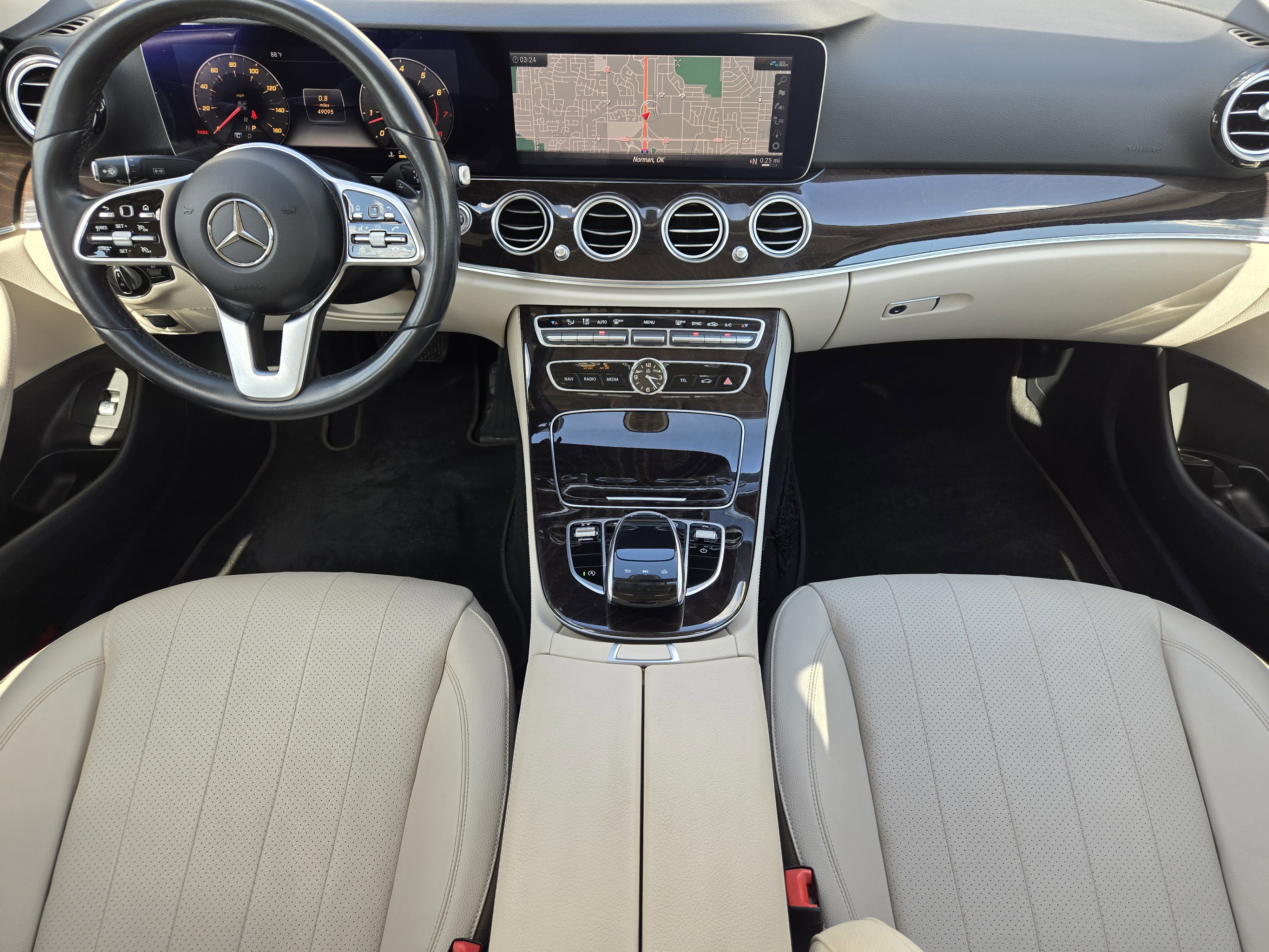 Used 2020 Mercedes-Benz E 450 4MATIC Sedan image 29
