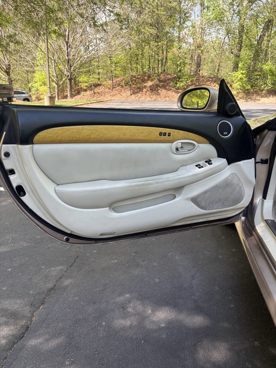 Used 2004 Lexus SC 430 Convertible image 15