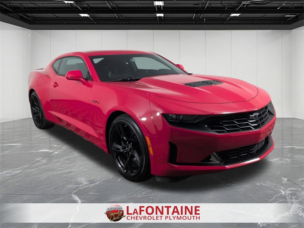 Used 2024 Chevrolet Camaro LT w/ RS Package image 2
