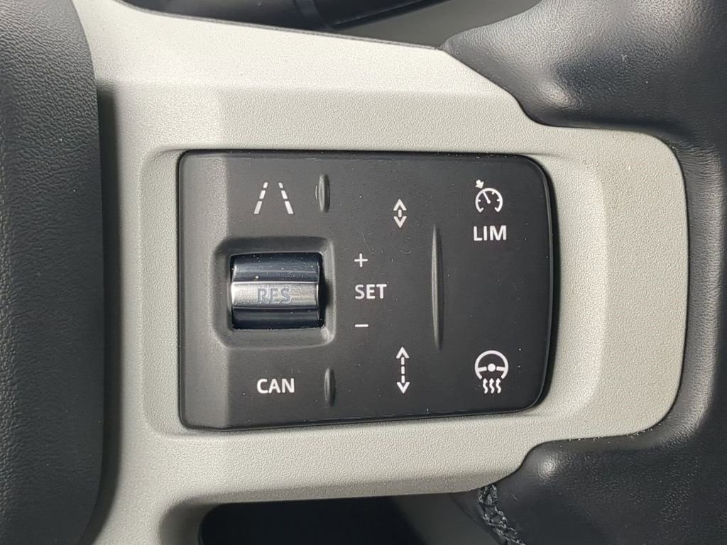 Used 2024 Land Rover Defender 110 S image 27