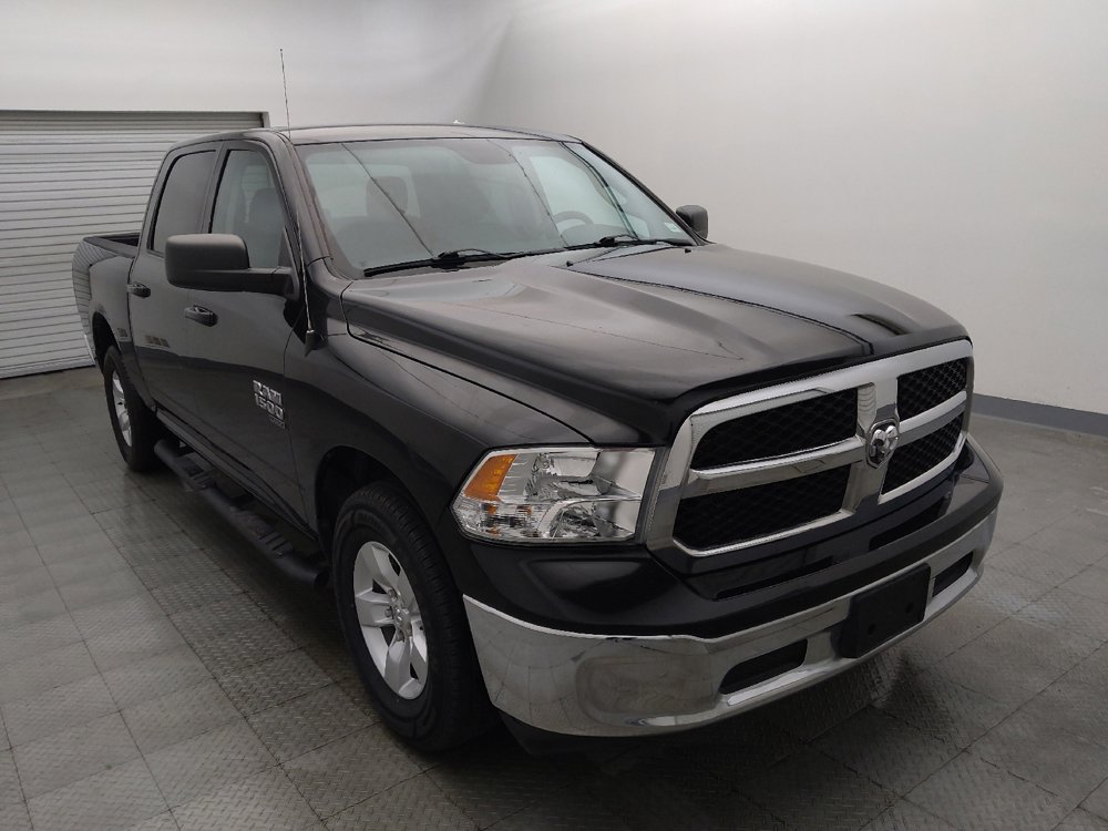 Used 2021 RAM 1500 Classic SLT RWD image 13