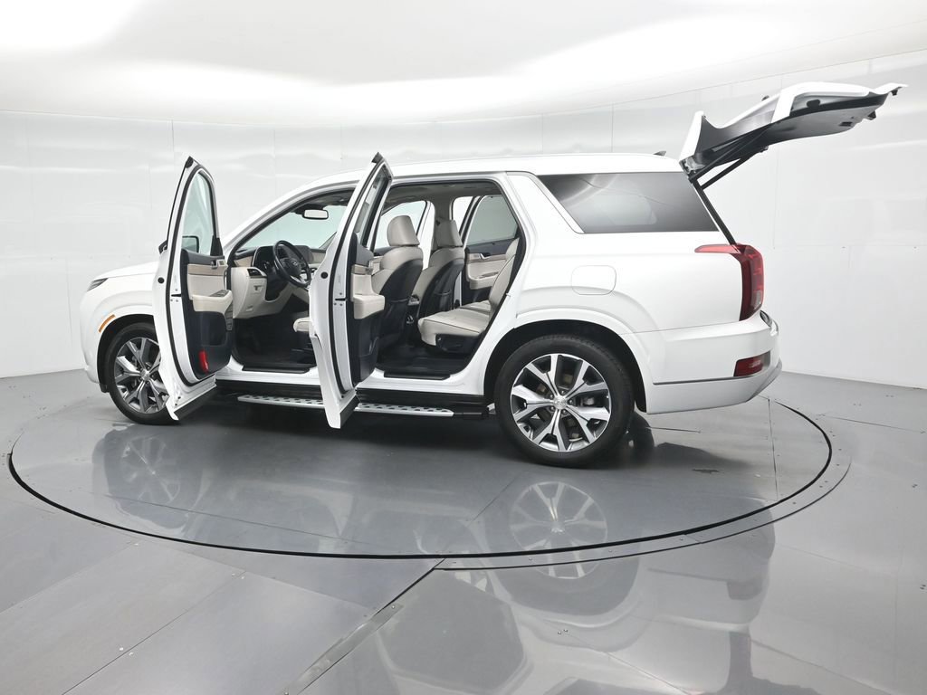 Used 2022 Hyundai Palisade Limited image 39