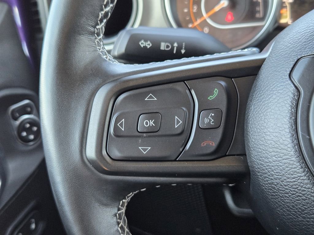 Used 2023 Jeep Wrangler Unlimited Sport image 26