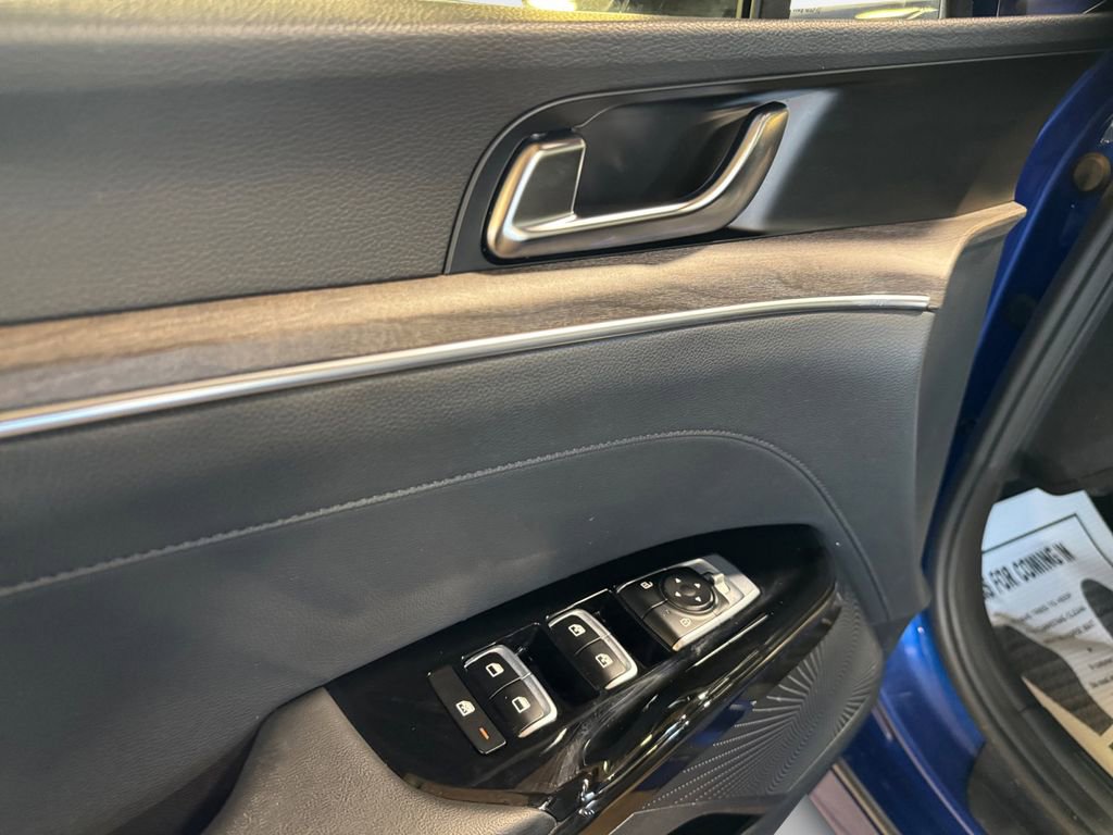 Used 2021 Kia K5 EX image 14