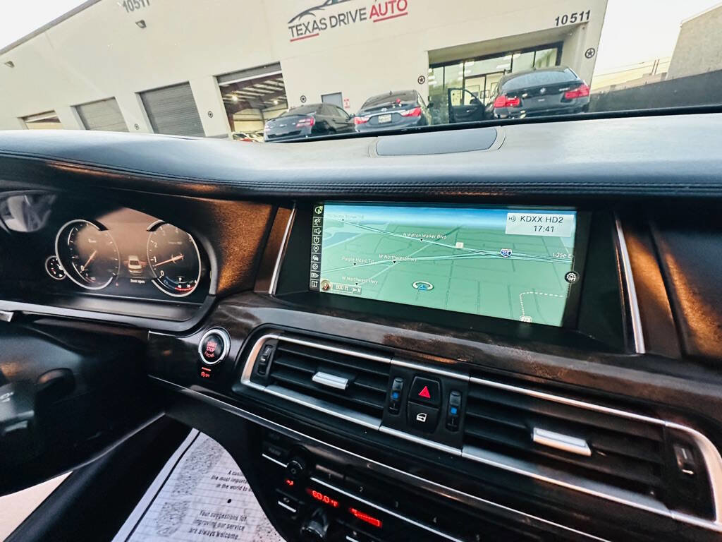 Used 2014 BMW 750Li 750Li 4dr Sedan image 27