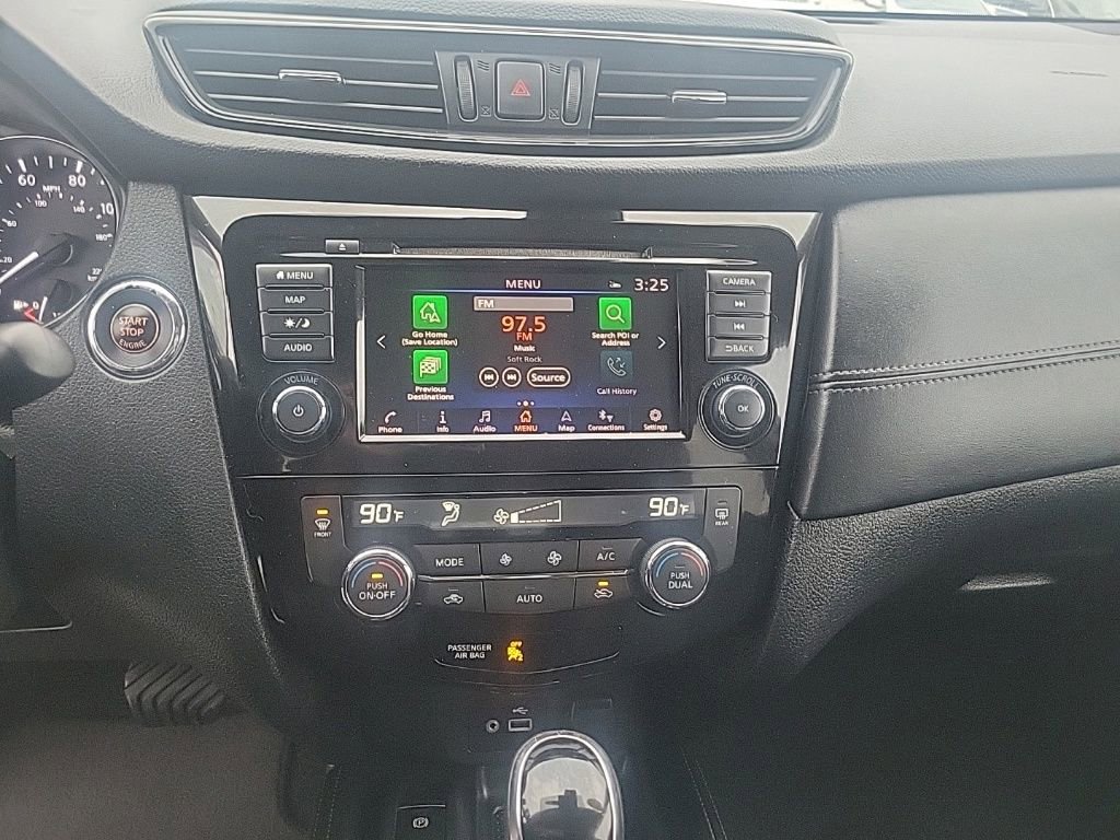 Used 2019 Nissan Rogue SL image 18