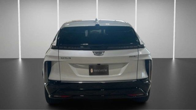 Used 2024 Cadillac Lyriq Luxury RWD image 9
