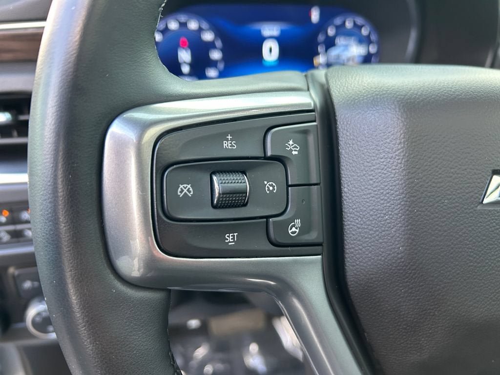 Used 2023 Chevrolet Tahoe Z71 w/ Z71 Off-Road Package AWD/4WD image 17