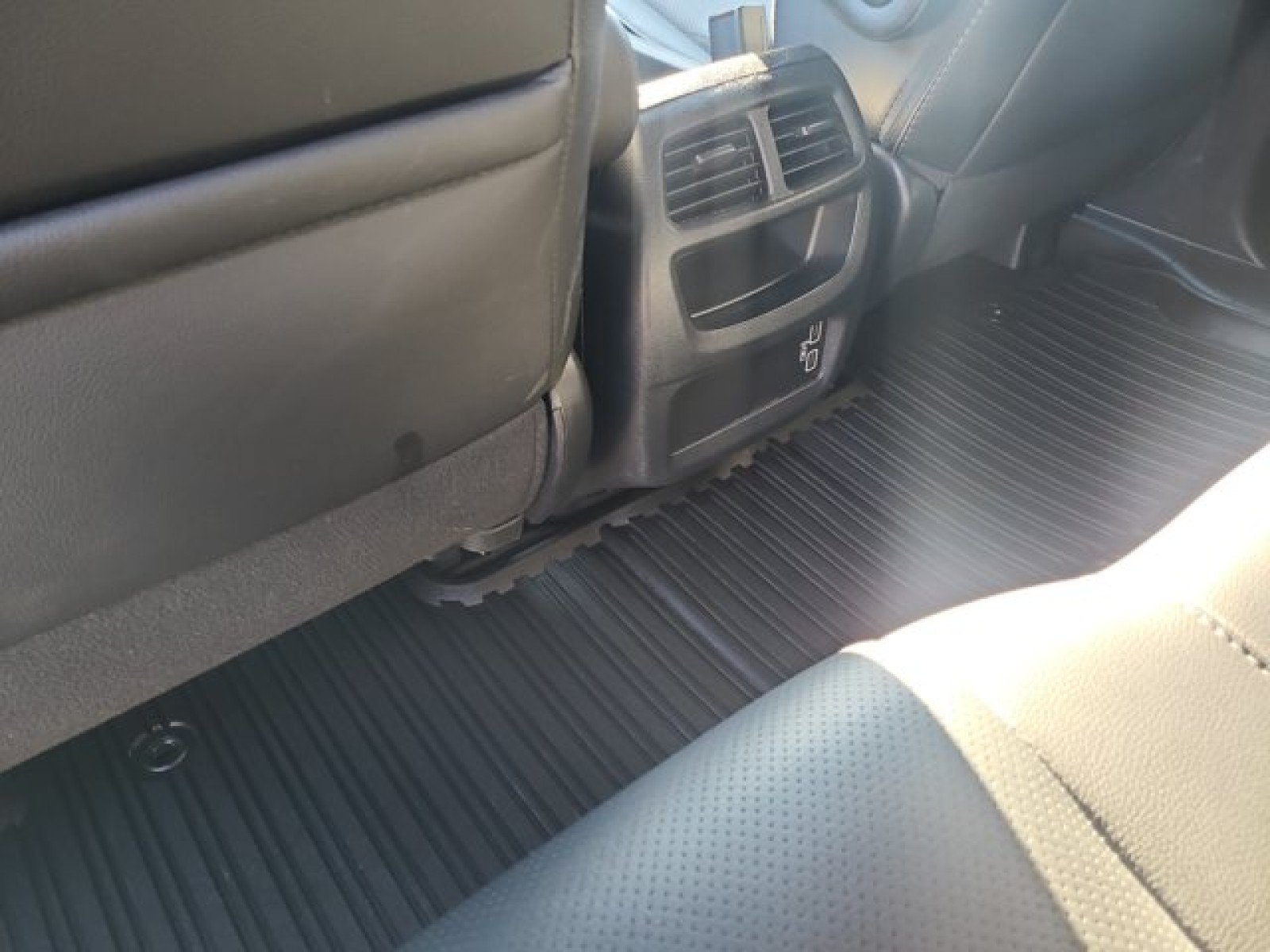 Used 2022 Honda Passport EX-L image 37