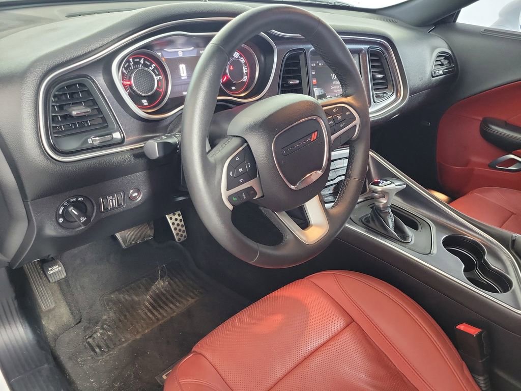 Used 2015 Dodge Challenger SXT Plus w/ Sound Group II image 10