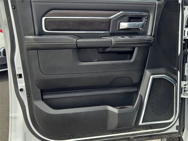 Used 2026 RAM 2500 Laramie AWD/4WD image 45