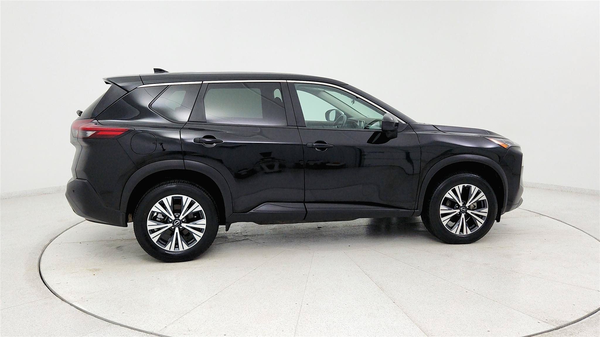 Used 2023 Nissan Rogue SV AWD/4WD image 6