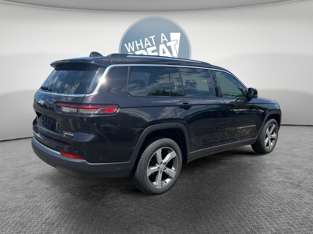 Certified 2022 Jeep Grand Cherokee L Limited AWD/4WD image 3