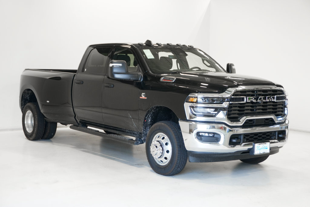 New 2027 RAM 3500 Tradesman AWD/4WD image 6