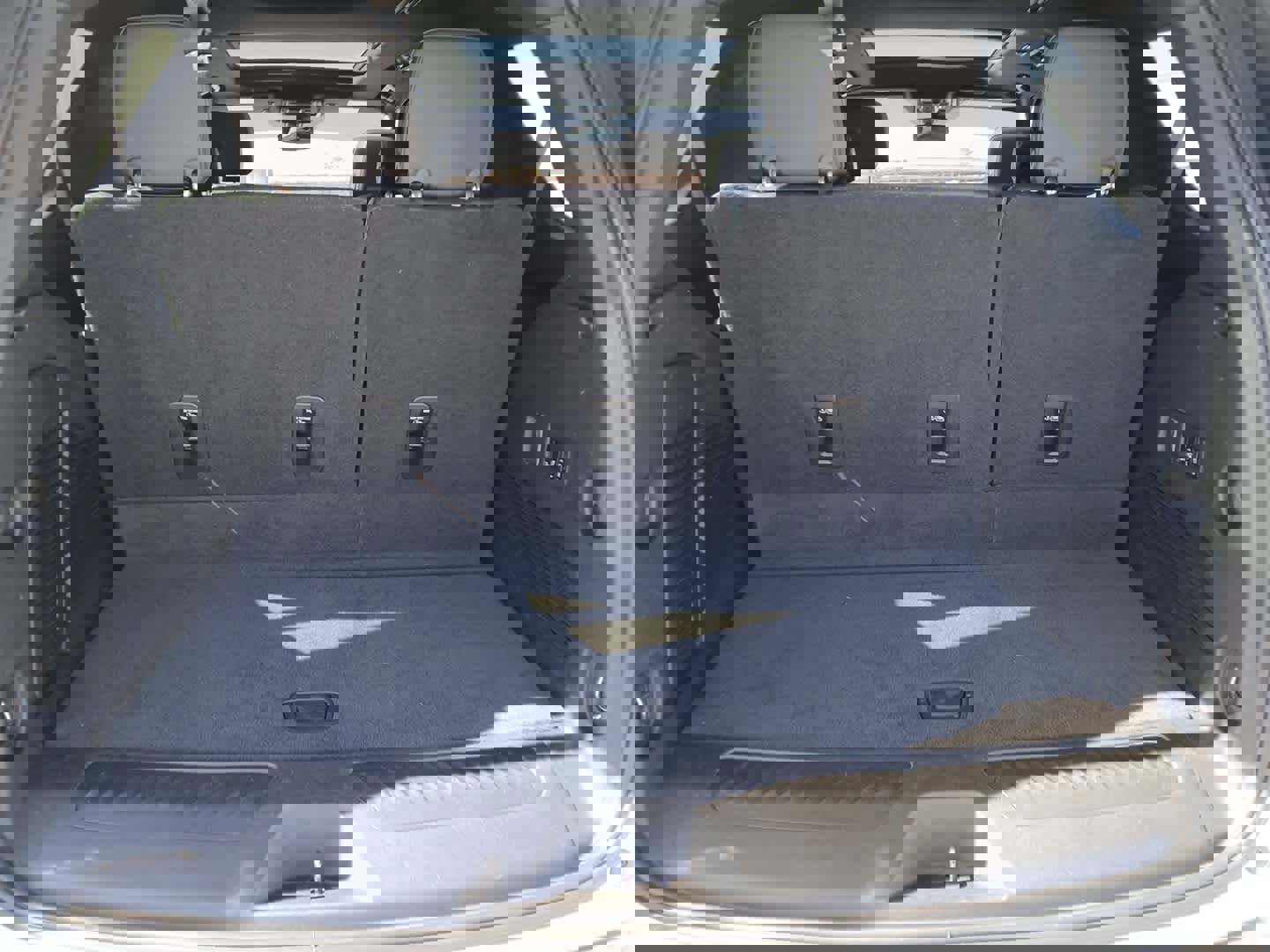 Used 2021 Chevrolet Tahoe LT w/ LT Signature Package image 7