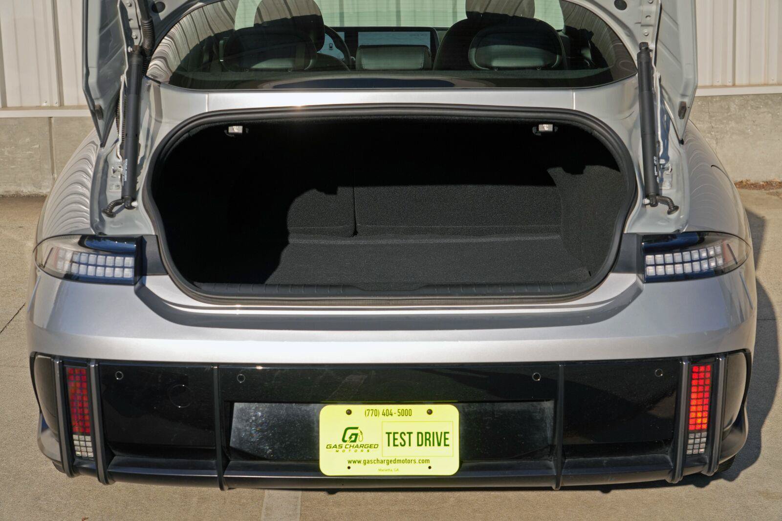 Used 2024 Hyundai Ioniq 6 SEL RWD image 10