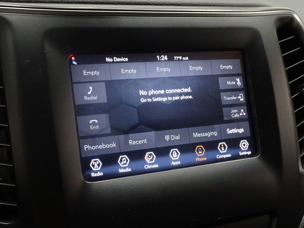 Used 2019 Jeep Cherokee Latitude w/ Popular Appearance Group image 35