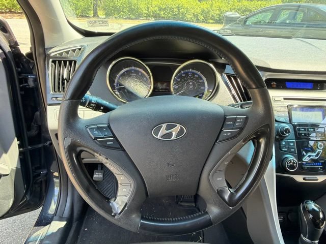 Used 2012 Hyundai Sonata Limited FWD image 16