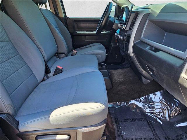 Used 2014 RAM 1500 Express RWD image 19