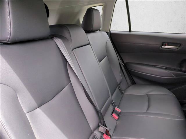 Used 2025 Toyota Corolla Cross XLE AWD/4WD image 18
