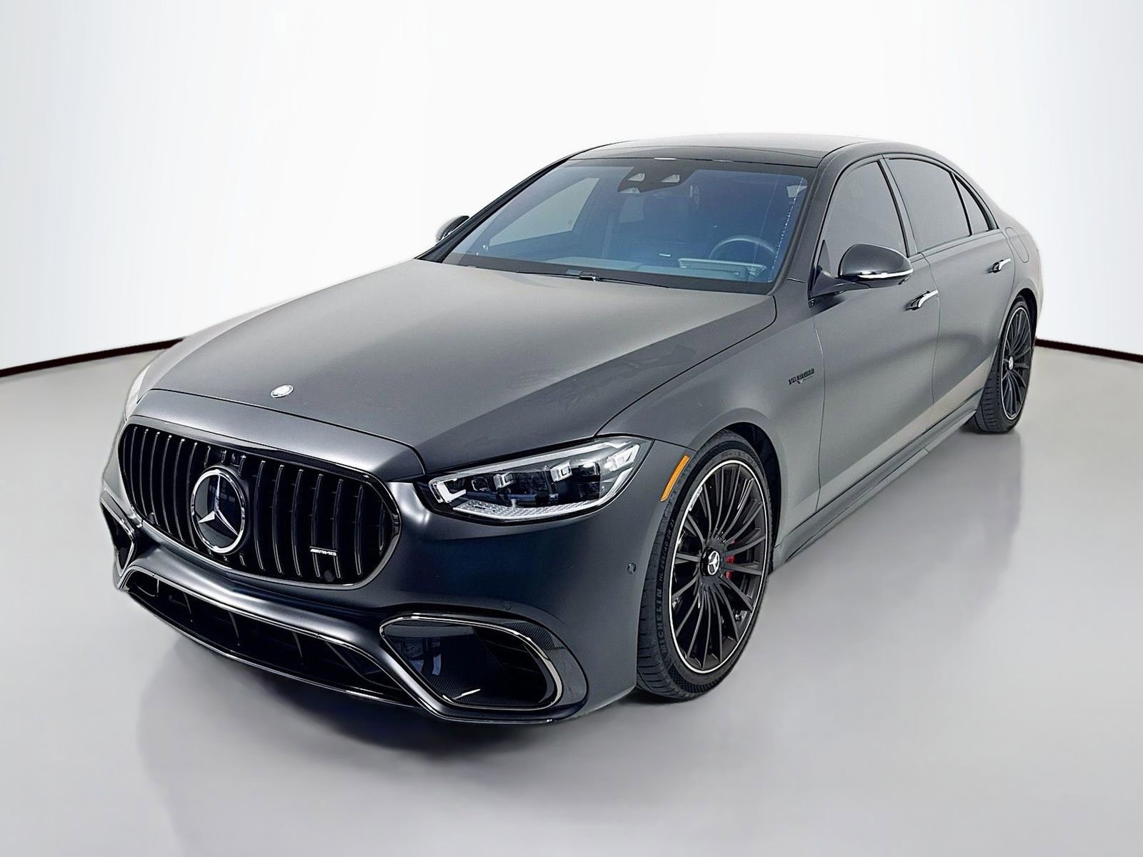 Used 2024 Mercedes-Benz S 63 AMG S image 3