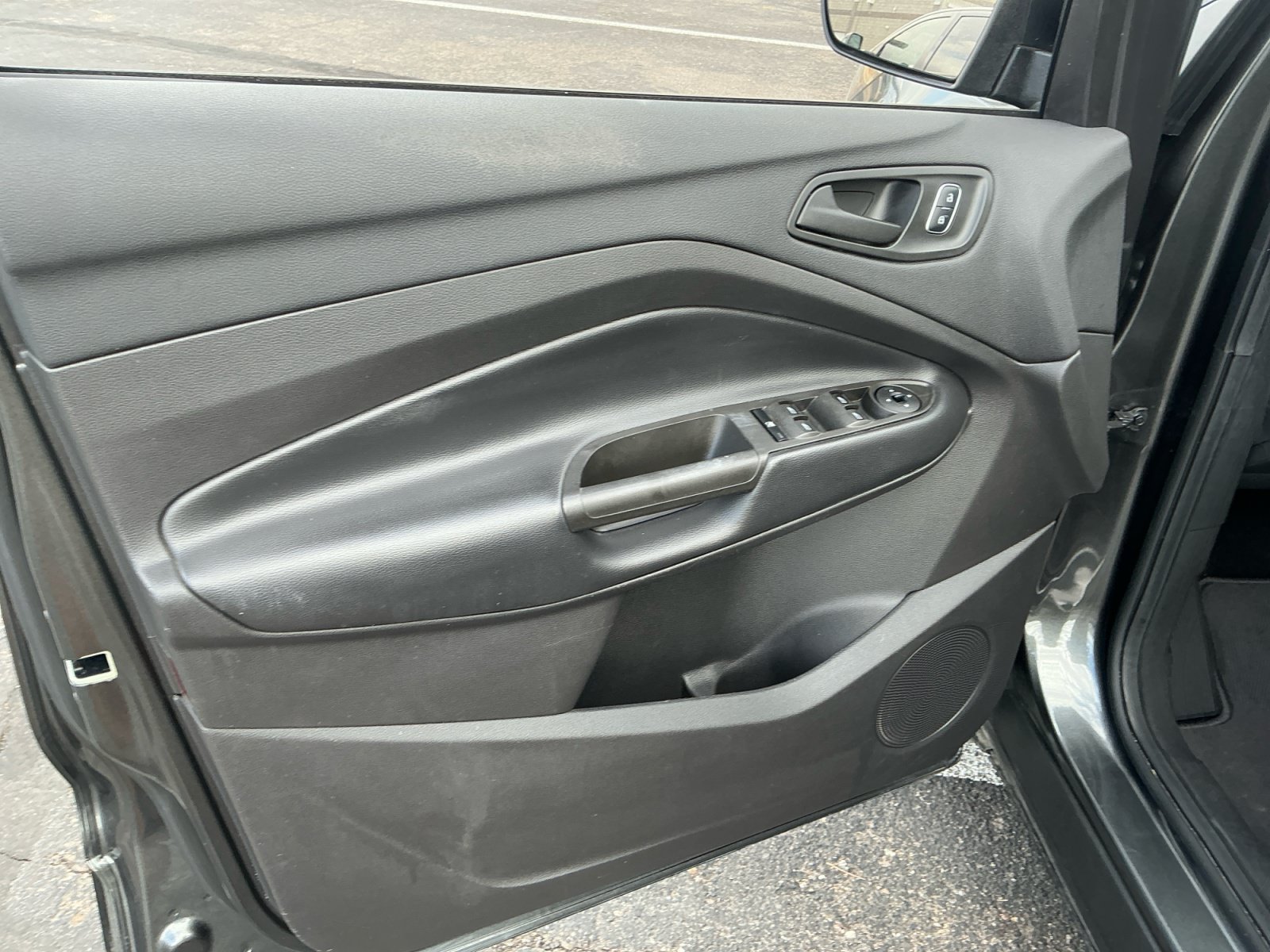 Used 2019 Ford Escape S FWD image 13