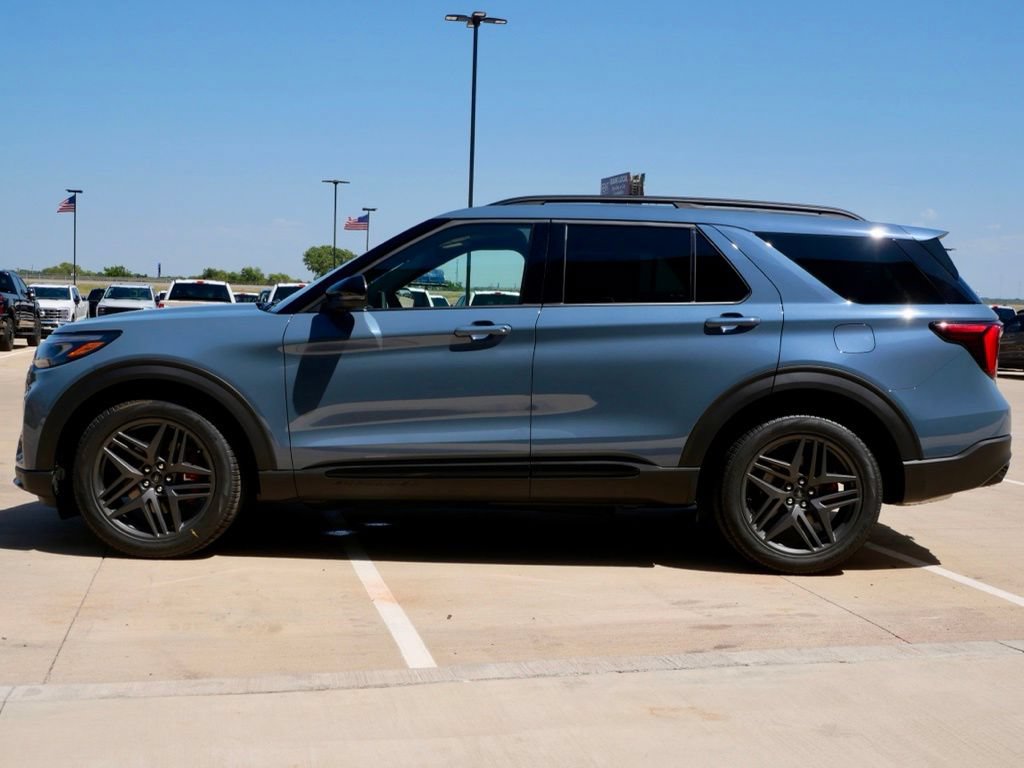 New 2026 Ford Explorer ST w/ Sun And Sound Package AWD/4WD image 2