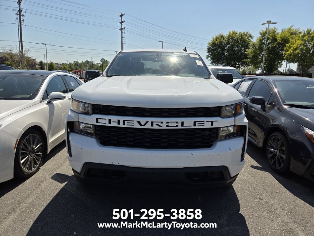 Used 2021 Chevrolet Silverado 1500 Custom RWD image 2