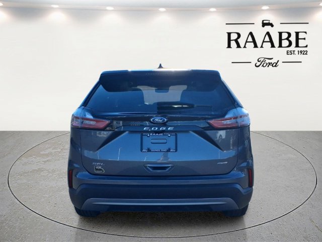 Used 2024 Ford Edge SEL w/ Convenience Package AWD/4WD image 6