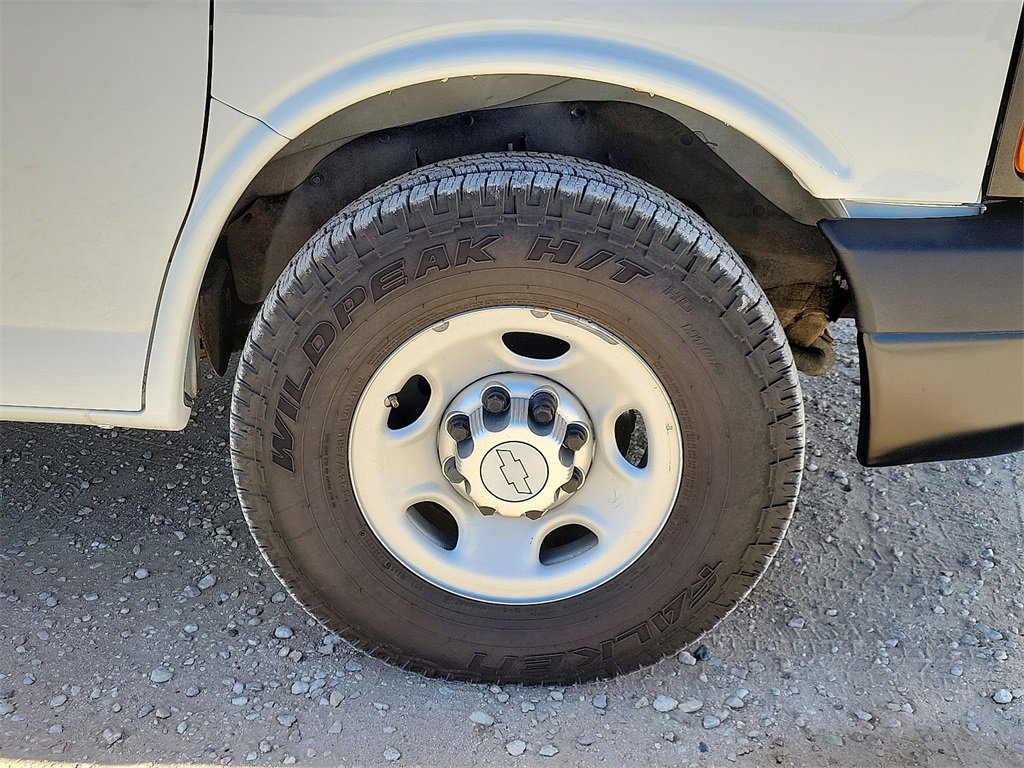 Used 2014 Chevrolet Express 2500 LS image 14