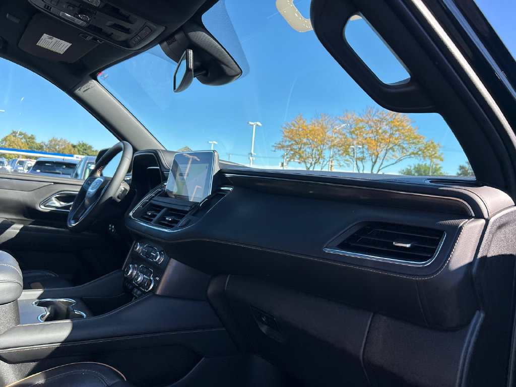 Certified 2023 GMC Yukon XL AT4 w/ AT4 Premium Package AWD/4WD image 41