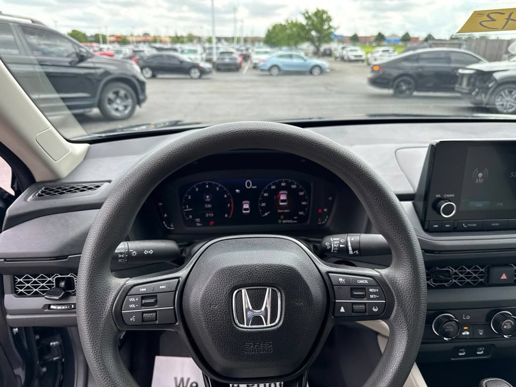 Used 2025 Honda Accord LX image 11