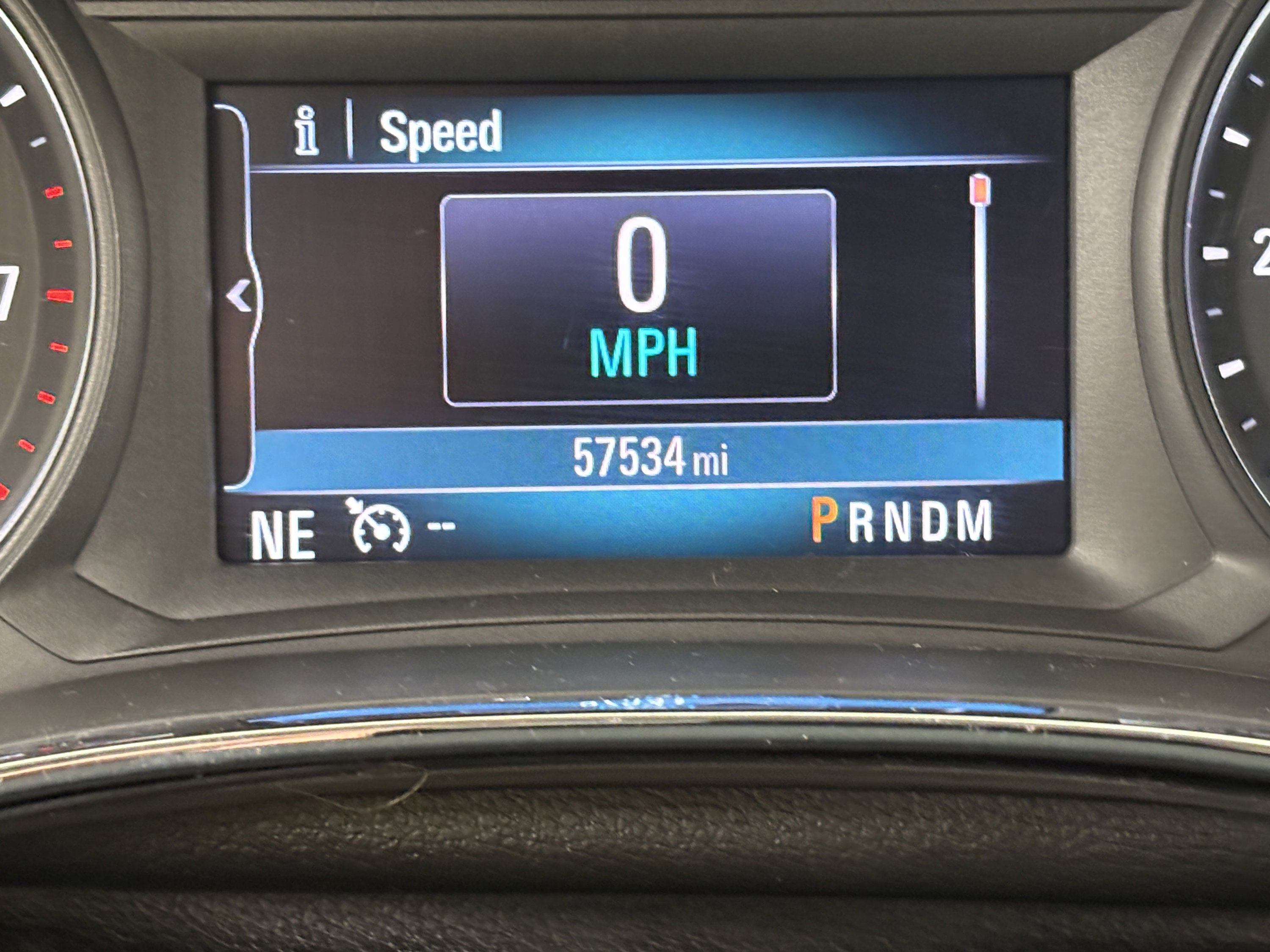 Used 2021 Buick Encore Preferred image 30