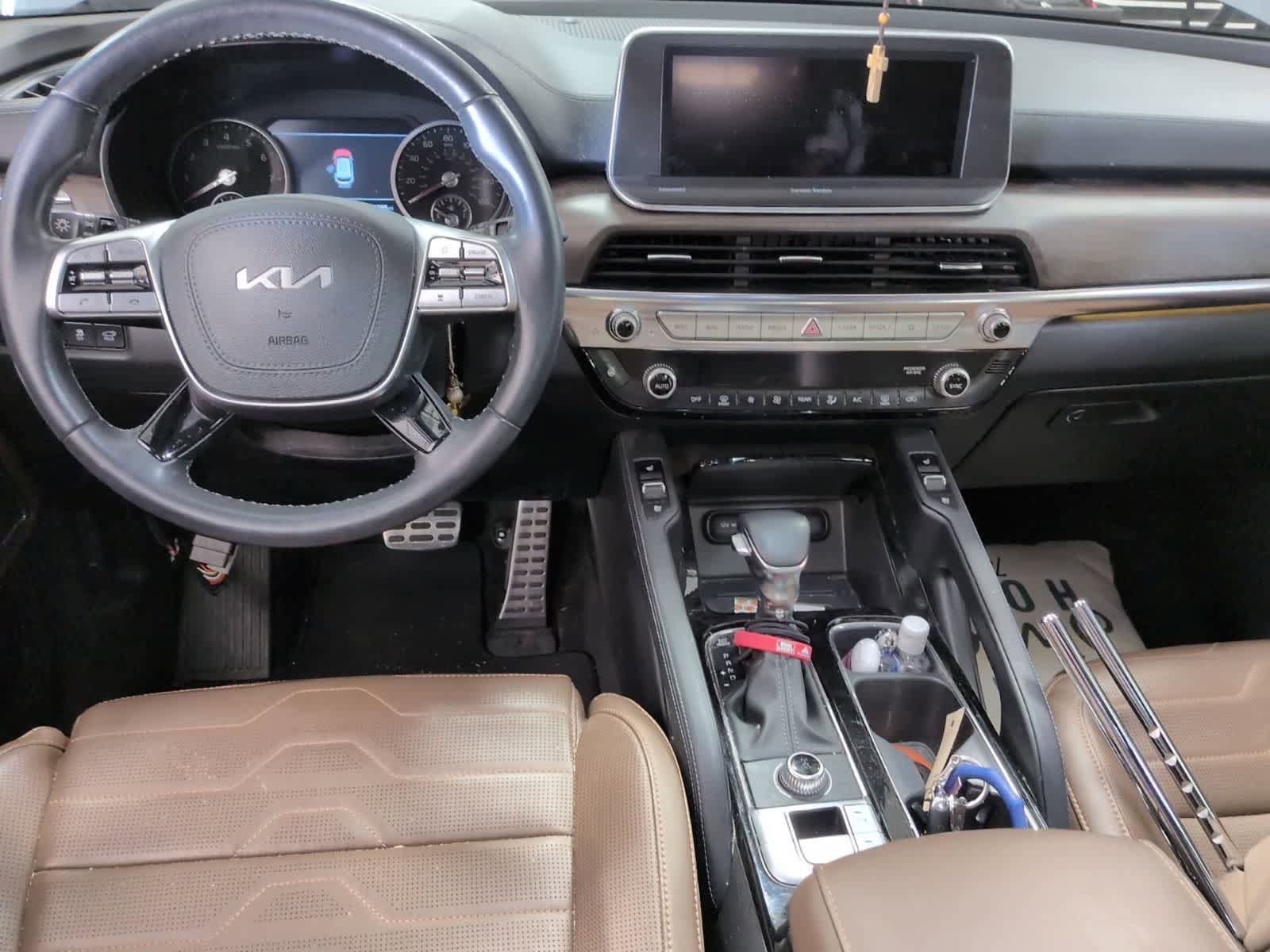 Certified 2022 Kia Telluride SX w/ SX Prestige Package AWD/4WD image 8