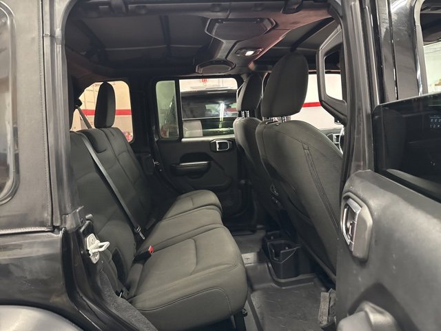 Used 2018 Jeep Wrangler Unlimited Sport S image 13
