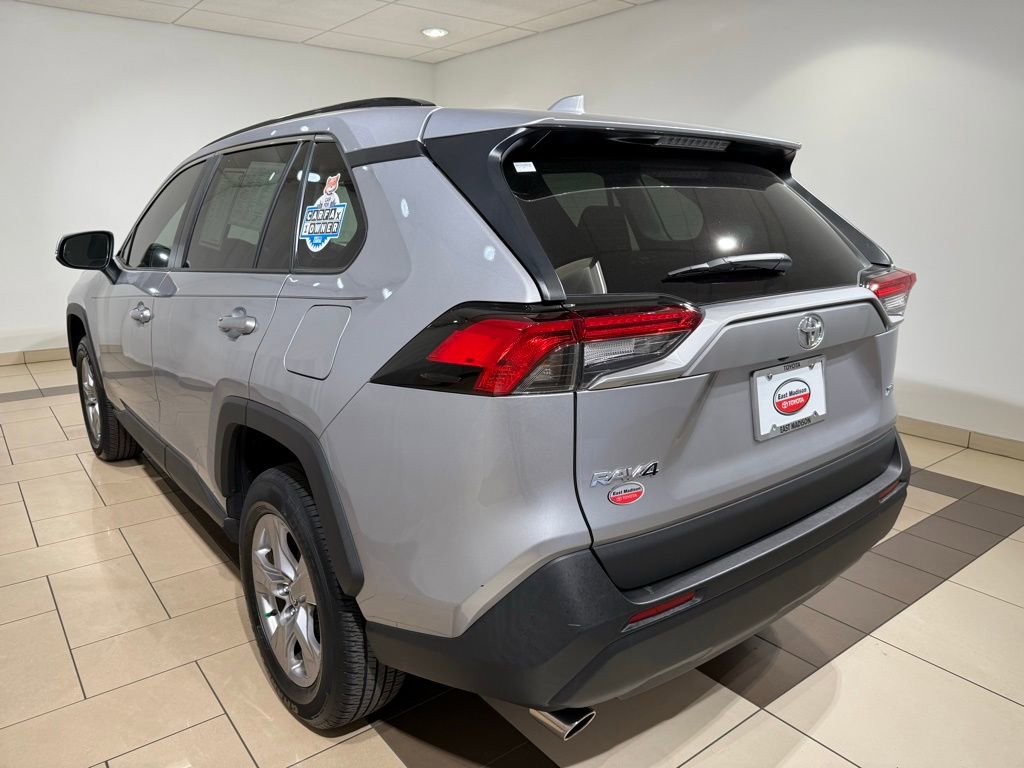 Certified 2022 Toyota RAV4 XLE w/ Convenience Package image 3