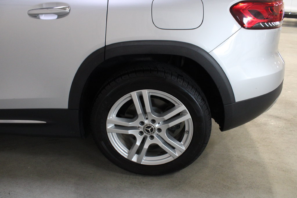 Used 2021 Mercedes-Benz GLB 250 image 30